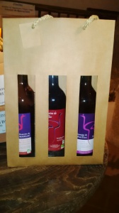 aff et photo Trio des vins Les Cabas de térésa (2)